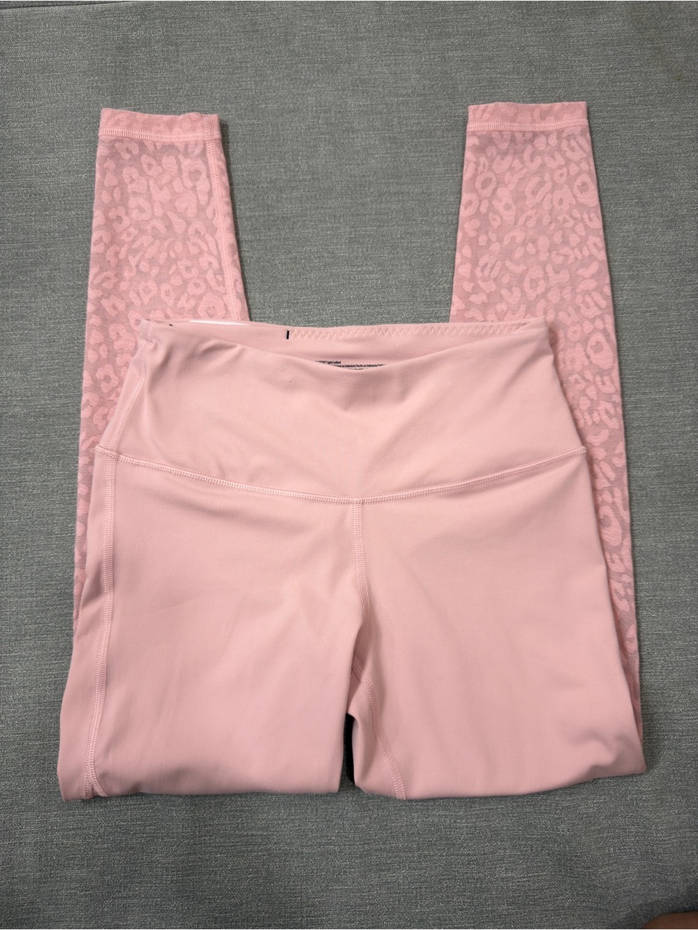 Victoria's Secret Pink High-Waist Active Leggings with Leopard Jacquard